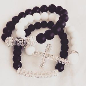 Black & White Buddha Bead Bracelet Set